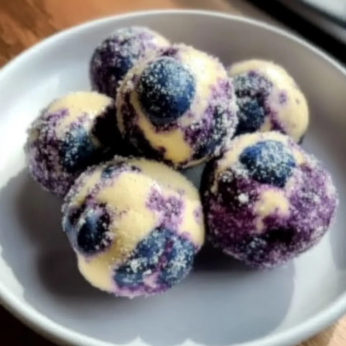 Blueberry Cheesecake Protein Bites for a Guilt-Free Snack 5 Blueberry Cheesecake Protein Bites